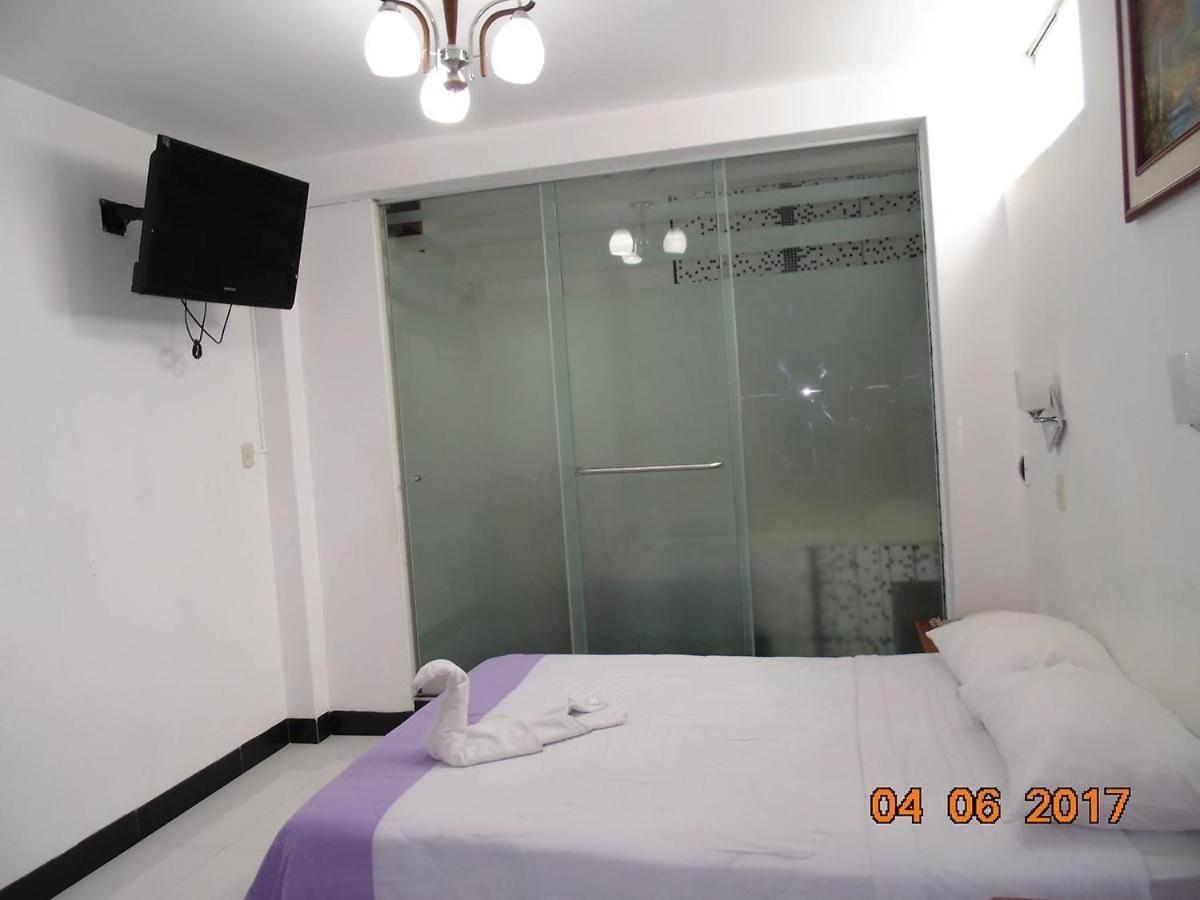 Hotel Bayovar Piura Esterno foto